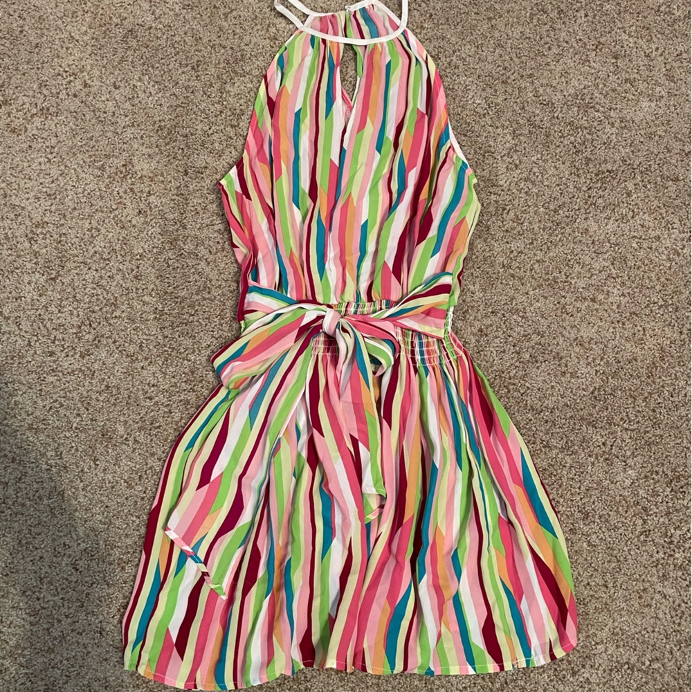 Multi-colored dress with tie belt